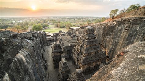 Ellora Caves - Một Nét Đẹp Xưa Cổ Và Bí Ẩn của Ấn Độ!